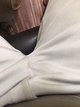 u wan me online show from 02.25.25