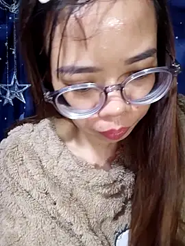   Mai-love19   online show from 11.28.25