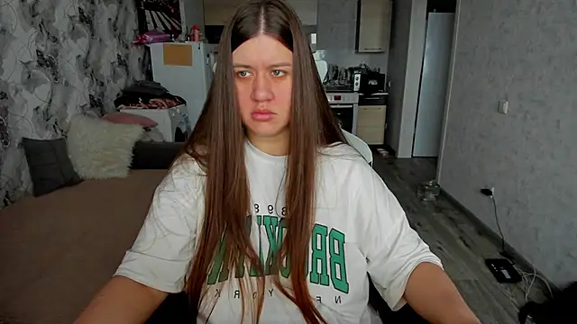 Lis Kollen online show from 11.13.25