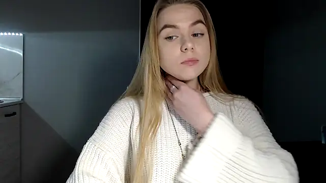 Snapshot of Sunbeam_ chatting on 02.09.25 Sunbeam online show from 02.09.25