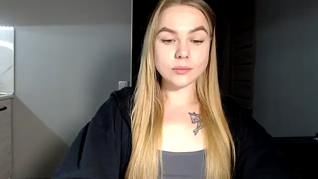 Snapshot of Sunbeam_ chatting on 02.17.25 Sunbeam online show from 02.17.25