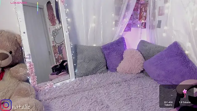 natalie jaensen online show from 10.09.25