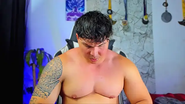 Snapshot of Drakexion21 chatting on 09.30.25 Drakexion21 online show from 09.30.25