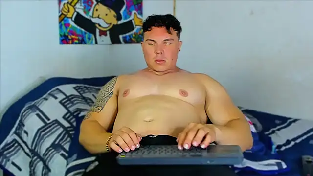 Snapshot of Drakexion21 chatting on 11.08.25 Drakexion21 online show from 11.08.25