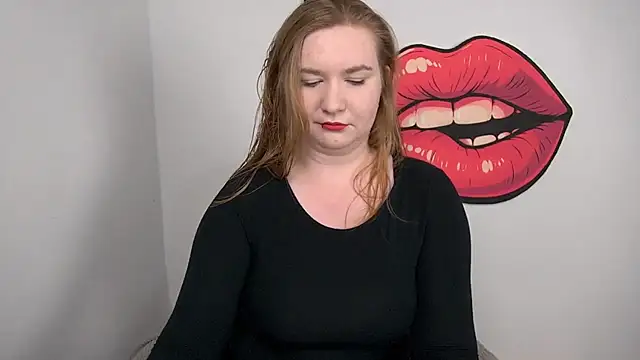 LaraDream online show from 11.15.25