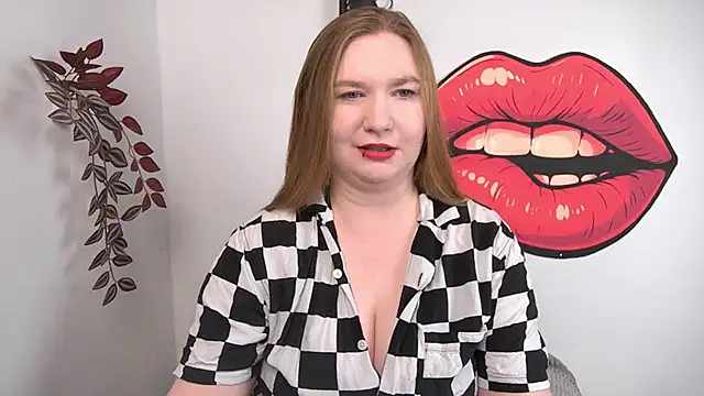 LaraDream online show from 04.26.26