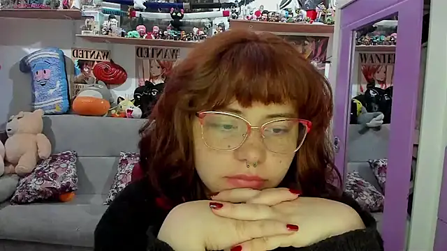 Snapshot of soficammy chatting on 12.11.24 soficammy online show from 12.11.24