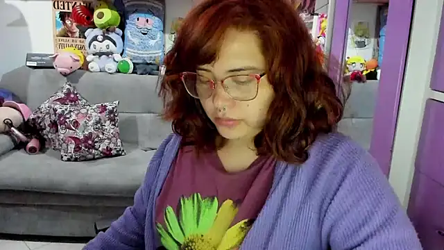 Snapshot of soficammy chatting on 01.29.25 soficammy online show from 01.29.25