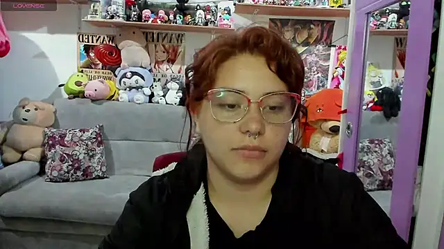 Snapshot of soficammy chatting on 02.09.25 soficammy online show from 02.09.25