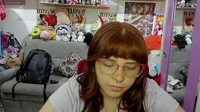 Snapshot of soficammy chatting on 02.09.25 soficammy online show from 02.09.25