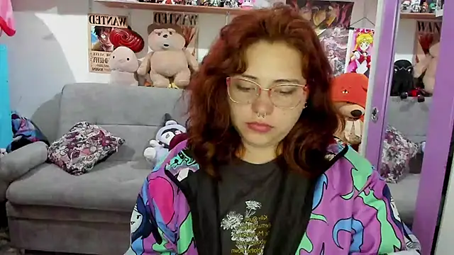 Snapshot of soficammy chatting on 02.21.25 soficammy online show from 02.21.25