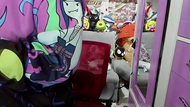 Snapshot of soficammy chatting on 02.26.25 soficammy online show from 02.26.25