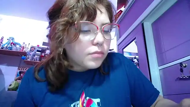 Snapshot of soficammy chatting on 03.11.25 soficammy online show from 03.11.25