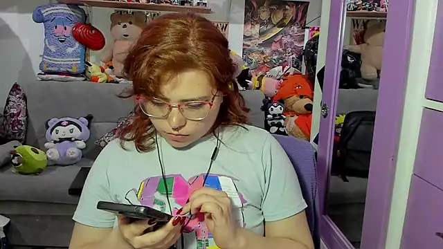 Snapshot of soficammy chatting on 03.12.25 soficammy online show from 03.12.25