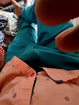 Snapshot of Kolkata___Boy chatting on 12.19.24 Kolkata Boy online show from 12.19.24