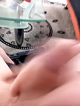 Snapshot of Affenarsch81 chatting on 02.01.25 Affenarsch81 online show from 02.01.25