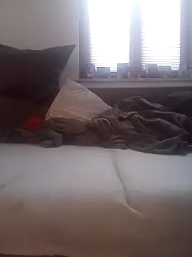 Snapshot of Affenarsch81 chatting on 09.19.25 Affenarsch81 online show from 09.19.25