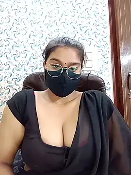Snapshot of Jasmine_jaaan chatting on 06.18.26 Jasmine jaaan online show from 06.18.26